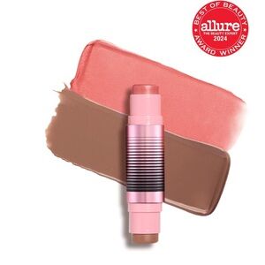 GlowTour Duo
Shimmering Blush / Contour
Starlit